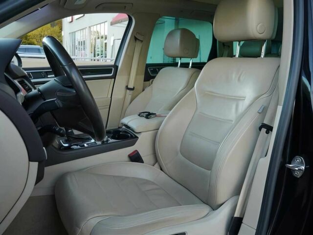 Черный Фольксваген Туарег, объемом двигателя 3.6 л и пробегом 53 тыс. км за 24000 $, фото 8 на Automoto.ua