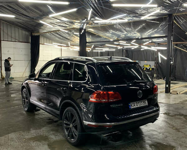 Чорний Фольксваген Туарег, об'ємом двигуна 3 л та пробігом 248 тис. км за 27500 $, фото 11 на Automoto.ua