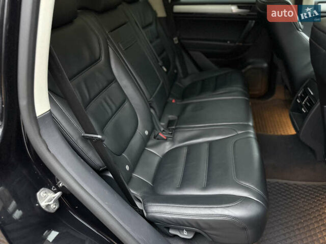 Чорний Фольксваген Туарег, об'ємом двигуна 3 л та пробігом 123 тис. км за 34900 $, фото 64 на Automoto.ua