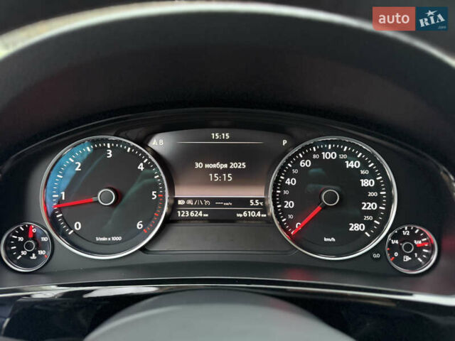 Чорний Фольксваген Туарег, об'ємом двигуна 3 л та пробігом 123 тис. км за 34900 $, фото 36 на Automoto.ua