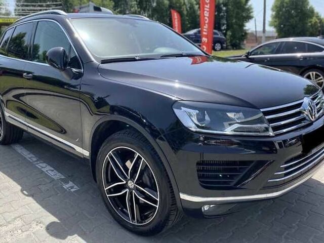 Черный Фольксваген Туарег, объемом двигателя 3 л и пробегом 90 тыс. км за 19000 $, фото 3 на Automoto.ua