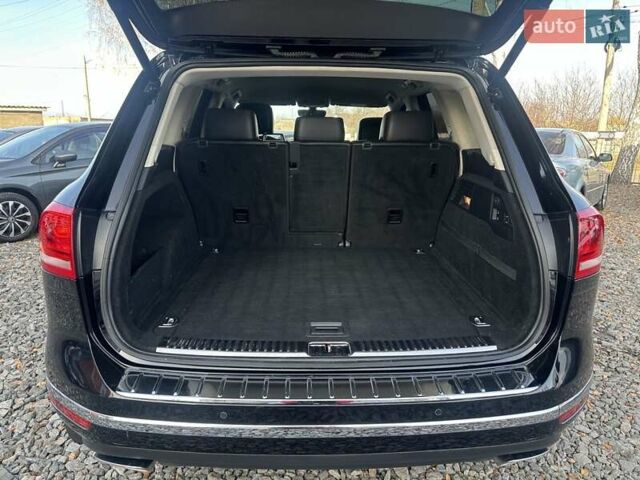 Чорний Фольксваген Туарег, об'ємом двигуна 3 л та пробігом 233 тис. км за 23900 $, фото 11 на Automoto.ua