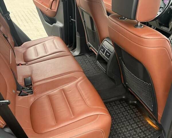 Черный Фольксваген Туарег, объемом двигателя 2.97 л и пробегом 135 тыс. км за 34500 $, фото 10 на Automoto.ua