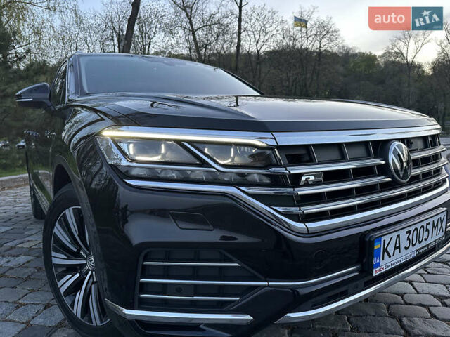 Черный Фольксваген Туарег, объемом двигателя 3 л и пробегом 229 тыс. км за 39999 $, фото 23 на Automoto.ua