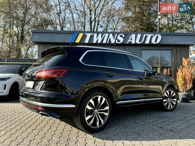 Чорний Фольксваген Туарег, об'ємом двигуна 3 л та пробігом 166 тис. км за 49900 $, фото 18 на Automoto.ua