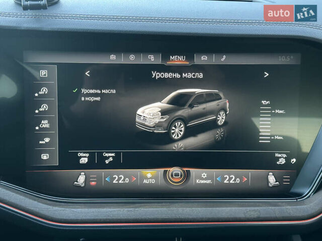 Черный Фольксваген Туарег, объемом двигателя 3 л и пробегом 259 тыс. км за 38999 $, фото 92 на Automoto.ua