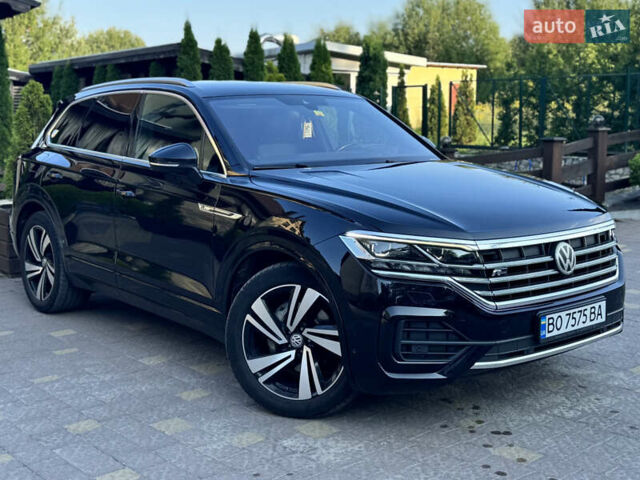 Чорний Фольксваген Туарег, об'ємом двигуна 2.97 л та пробігом 240 тис. км за 43500 $, фото 1 на Automoto.ua