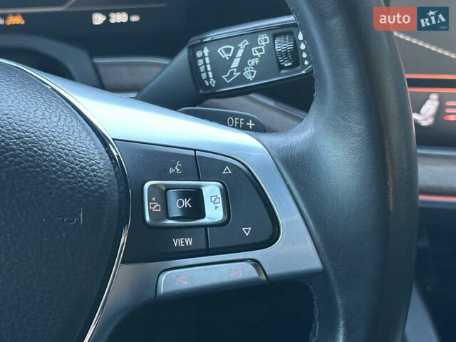 Черный Фольксваген Туарег, объемом двигателя 3 л и пробегом 259 тыс. км за 38999 $, фото 81 на Automoto.ua