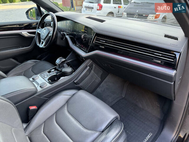 Чорний Фольксваген Туарег, об'ємом двигуна 2.97 л та пробігом 240 тис. км за 43500 $, фото 29 на Automoto.ua