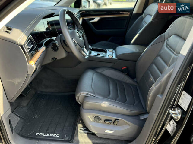 Чорний Фольксваген Туарег, об'ємом двигуна 3 л та пробігом 166 тис. км за 49900 $, фото 6 на Automoto.ua