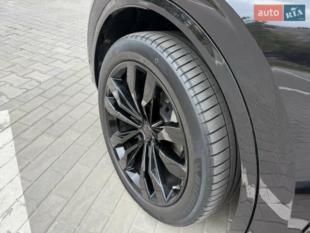 Чорний Фольксваген Туарег, об'ємом двигуна 3 л та пробігом 190 тис. км за 44500 $, фото 10 на Automoto.ua