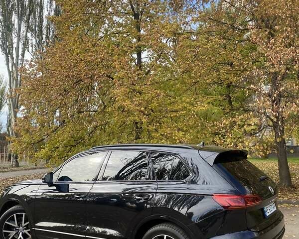 Черный Фольксваген Туарег, объемом двигателя 2.97 л и пробегом 231 тыс. км за 45500 $, фото 12 на Automoto.ua