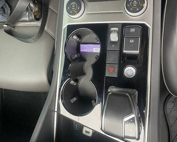 Черный Фольксваген Туарег, объемом двигателя 2.97 л и пробегом 231 тыс. км за 45500 $, фото 8 на Automoto.ua