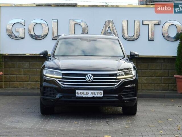 Черный Фольксваген Туарег, объемом двигателя 2.97 л и пробегом 115 тыс. км за 39900 $, фото 3 на Automoto.ua