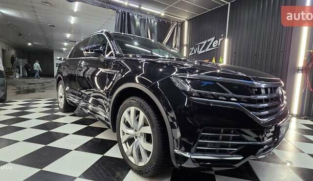 Черный Фольксваген Туарег, объемом двигателя 2.97 л и пробегом 180 тыс. км за 48500 $, фото 16 на Automoto.ua