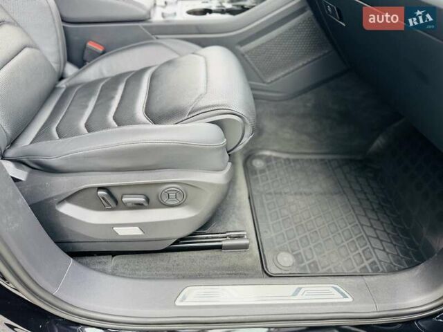 Чорний Фольксваген Туарег, об'ємом двигуна 2.97 л та пробігом 170 тис. км за 41950 $, фото 34 на Automoto.ua