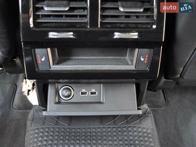 Черный Фольксваген Туарег, объемом двигателя 2.97 л и пробегом 138 тыс. км за 46400 $, фото 20 на Automoto.ua