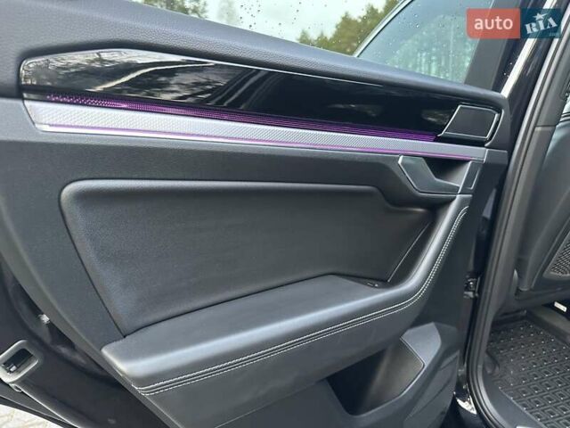 Черный Фольксваген Туарег, объемом двигателя 2.97 л и пробегом 264 тыс. км за 44000 $, фото 63 на Automoto.ua