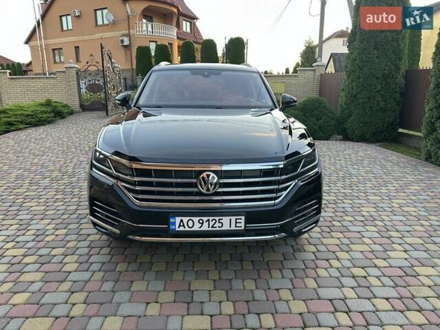 Чорний Фольксваген Туарег, об'ємом двигуна 2.97 л та пробігом 190 тис. км за 42000 $, фото 1 на Automoto.ua