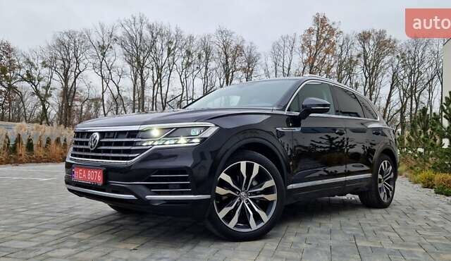 Черный Фольксваген Туарег, объемом двигателя 3 л и пробегом 189 тыс. км за 42800 $, фото 30 на Automoto.ua