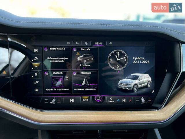 Чорний Фольксваген Туарег, об'ємом двигуна 3 л та пробігом 166 тис. км за 49900 $, фото 29 на Automoto.ua