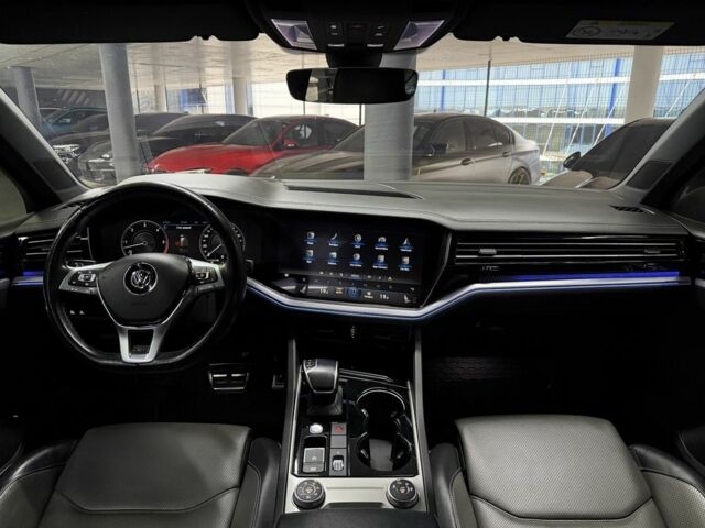 Черный Фольксваген Туарег, объемом двигателя 3 л и пробегом 172 тыс. км за 50500 $, фото 20 на Automoto.ua