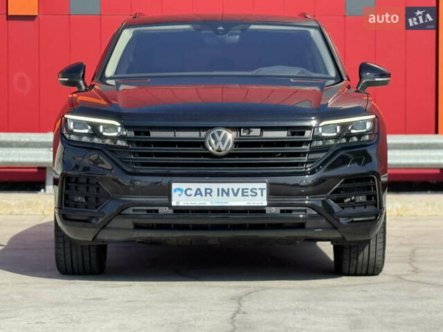 Чорний Фольксваген Туарег, об'ємом двигуна 2.97 л та пробігом 206 тис. км за 45000 $, фото 6 на Automoto.ua