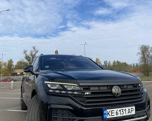 Черный Фольксваген Туарег, объемом двигателя 2.97 л и пробегом 231 тыс. км за 45500 $, фото 10 на Automoto.ua