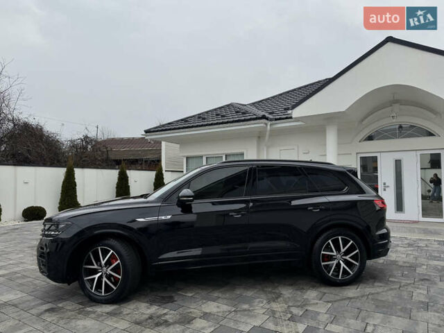 Чорний Фольксваген Туарег, об'ємом двигуна 3 л та пробігом 105 тис. км за 57888 $, фото 8 на Automoto.ua