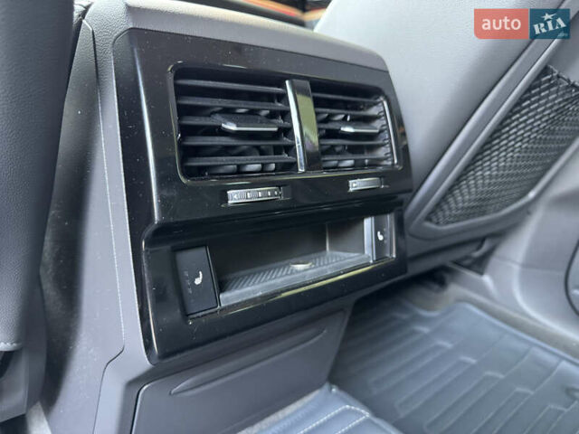 Чорний Фольксваген Туарег, об'ємом двигуна 2.97 л та пробігом 206 тис. км за 45000 $, фото 50 на Automoto.ua