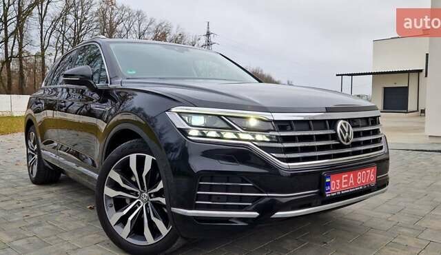 Черный Фольксваген Туарег, объемом двигателя 3 л и пробегом 189 тыс. км за 42800 $, фото 54 на Automoto.ua