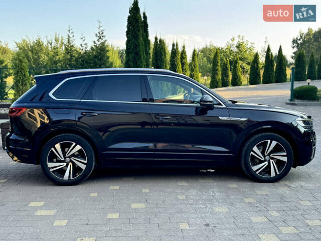 Чорний Фольксваген Туарег, об'ємом двигуна 2.97 л та пробігом 240 тис. км за 43500 $, фото 3 на Automoto.ua