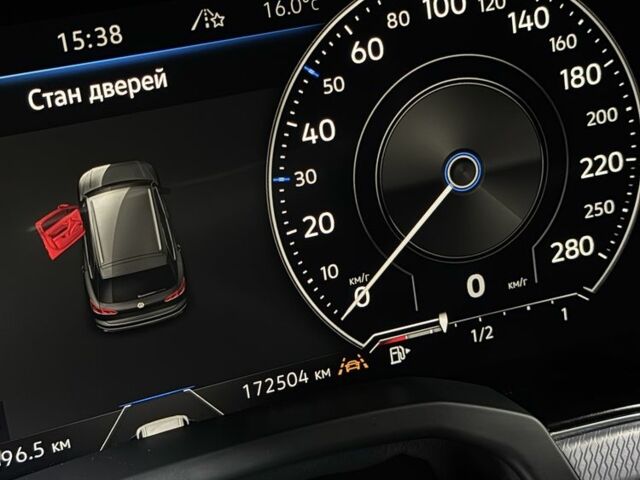 Черный Фольксваген Туарег, объемом двигателя 3 л и пробегом 172 тыс. км за 50500 $, фото 23 на Automoto.ua