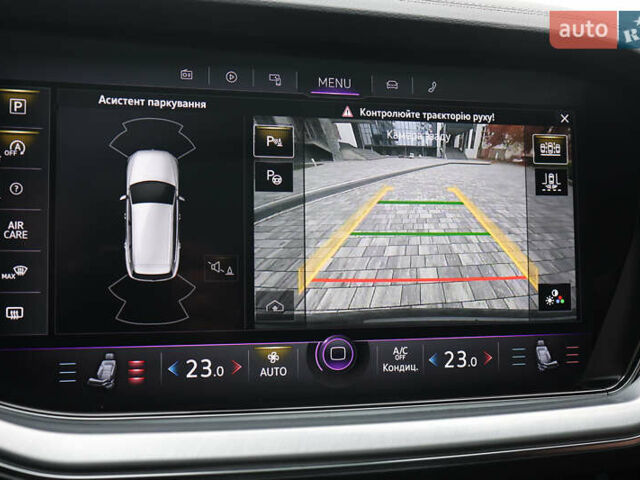 Черный Фольксваген Туарег, объемом двигателя 2.97 л и пробегом 252 тыс. км за 40500 $, фото 46 на Automoto.ua