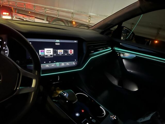 Черный Фольксваген Туарег, объемом двигателя 3 л и пробегом 194 тыс. км за 40500 $, фото 20 на Automoto.ua