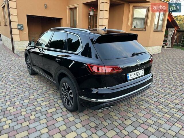 Чорний Фольксваген Туарег, об'ємом двигуна 2.97 л та пробігом 190 тис. км за 42000 $, фото 8 на Automoto.ua