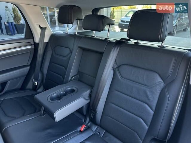 Чорний Фольксваген Туарег, об'ємом двигуна 2.97 л та пробігом 186 тис. км за 41900 $, фото 20 на Automoto.ua