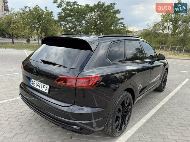 Чорний Фольксваген Туарег, об'ємом двигуна 3 л та пробігом 190 тис. км за 44500 $, фото 5 на Automoto.ua