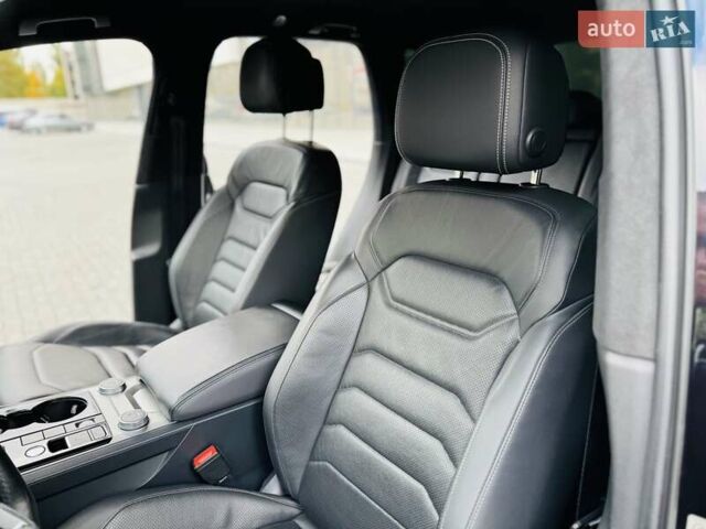 Чорний Фольксваген Туарег, об'ємом двигуна 2.97 л та пробігом 170 тис. км за 41950 $, фото 42 на Automoto.ua