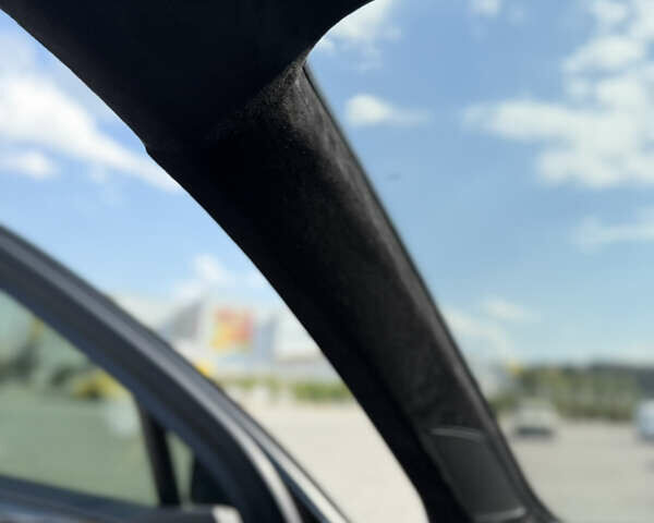 Черный Фольксваген Туарег, объемом двигателя 2.97 л и пробегом 76 тыс. км за 58500 $, фото 17 на Automoto.ua