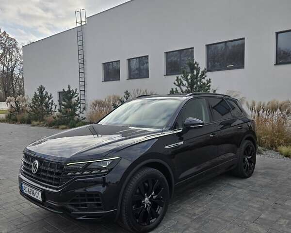 Черный Фольксваген Туарег, объемом двигателя 2.97 л и пробегом 135 тыс. км за 47000 $, фото 8 на Automoto.ua