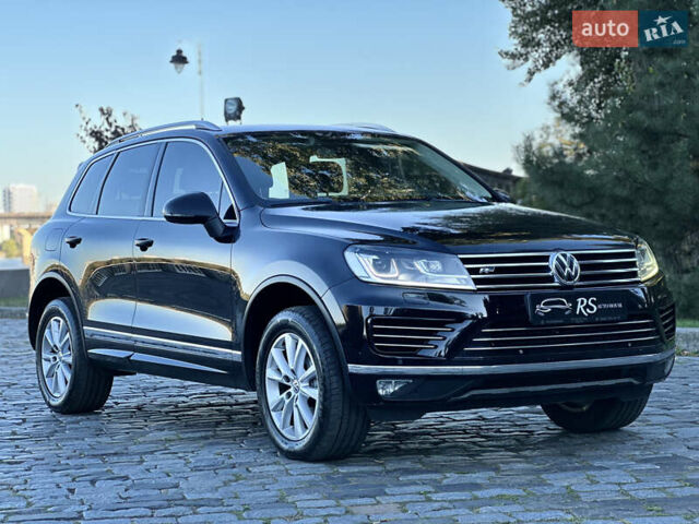 Черный Фольксваген Туарег, объемом двигателя 2.97 л и пробегом 275 тыс. км за 24800 $, фото 6 на Automoto.ua