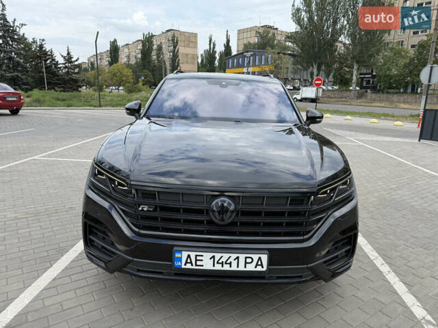 Чорний Фольксваген Туарег, об'ємом двигуна 3 л та пробігом 190 тис. км за 44500 $, фото 3 на Automoto.ua