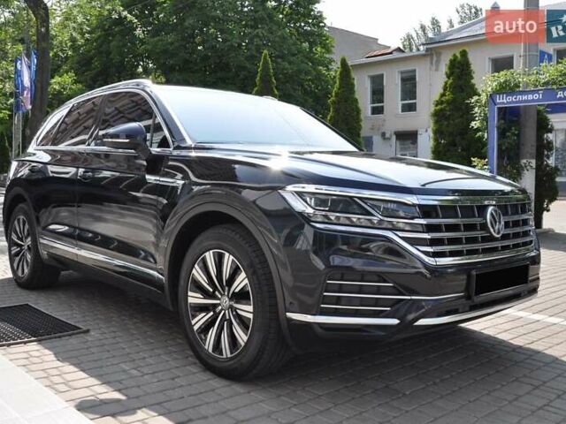 Черный Фольксваген Туарег, объемом двигателя 2.97 л и пробегом 138 тыс. км за 46400 $, фото 11 на Automoto.ua