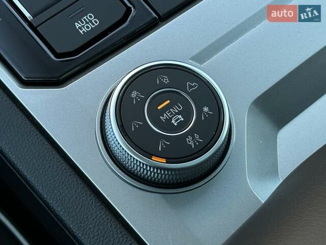 Чорний Фольксваген Туарег, об'ємом двигуна 2.97 л та пробігом 186 тис. км за 41900 $, фото 37 на Automoto.ua