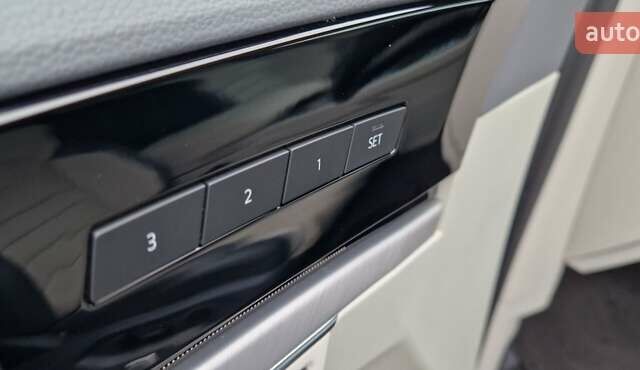 Черный Фольксваген Туарег, объемом двигателя 3 л и пробегом 189 тыс. км за 42800 $, фото 37 на Automoto.ua