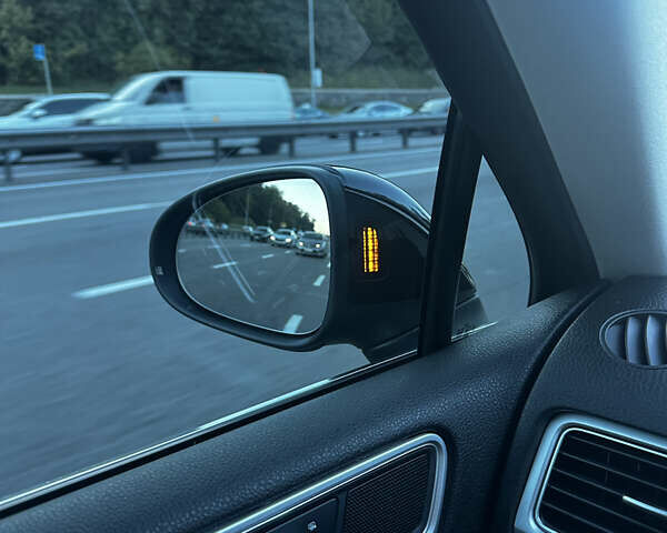 Черный Фольксваген Туарег, объемом двигателя 2.97 л и пробегом 275 тыс. км за 24800 $, фото 35 на Automoto.ua