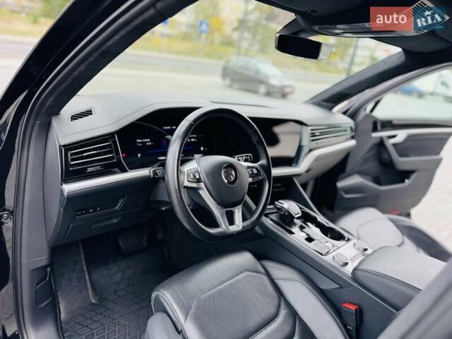 Чорний Фольксваген Туарег, об'ємом двигуна 2.97 л та пробігом 170 тис. км за 41950 $, фото 39 на Automoto.ua