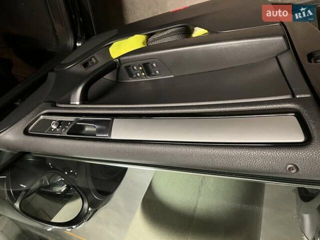 Чорний Фольксваген Туарег, об'ємом двигуна 3 л та пробігом 106 тис. км за 32519 $, фото 19 на Automoto.ua