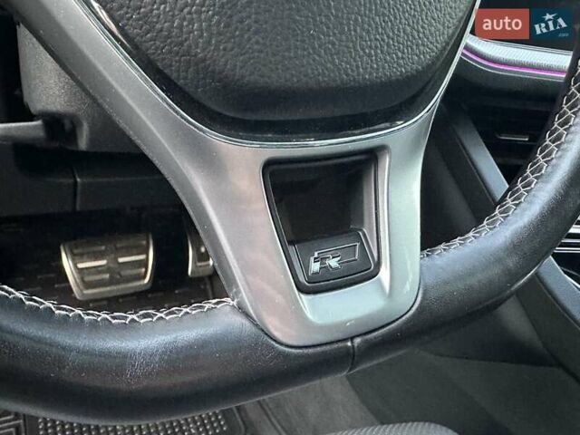 Черный Фольксваген Туарег, объемом двигателя 2.97 л и пробегом 264 тыс. км за 44000 $, фото 30 на Automoto.ua